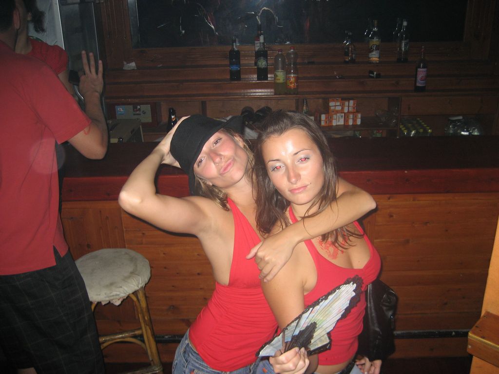 i/Kranj/Absolvent08/04-RedLoveParty/absolvent 1621.jpg